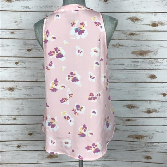 Tops - Picture 3 of 7